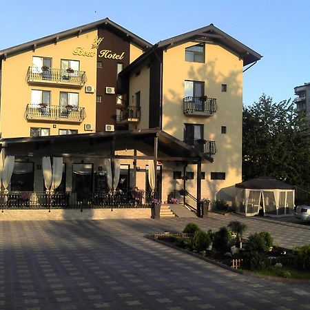 Best Hotel Vajdahunyad Kültér fotó