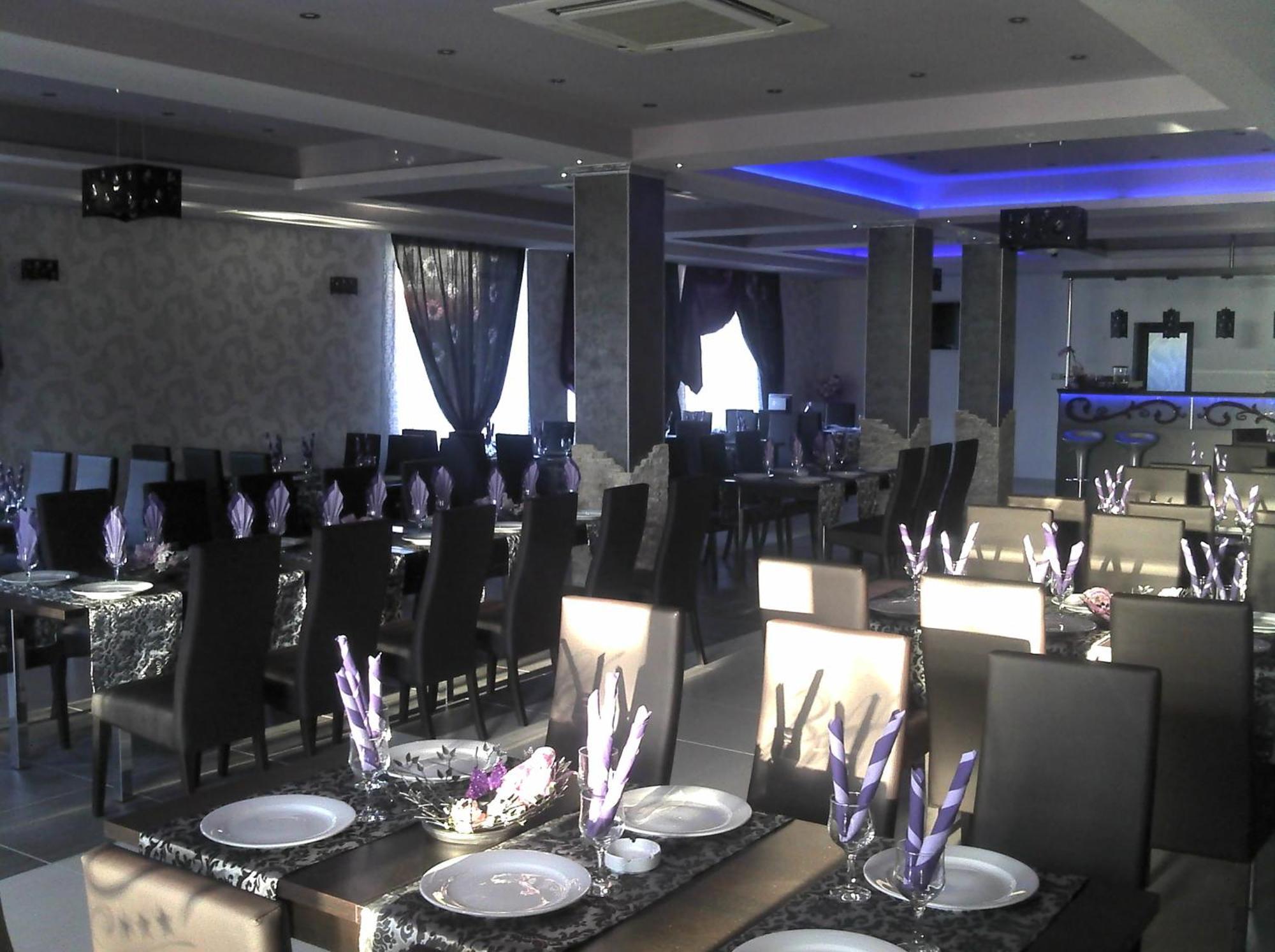 Best Hotel Vajdahunyad Kültér fotó